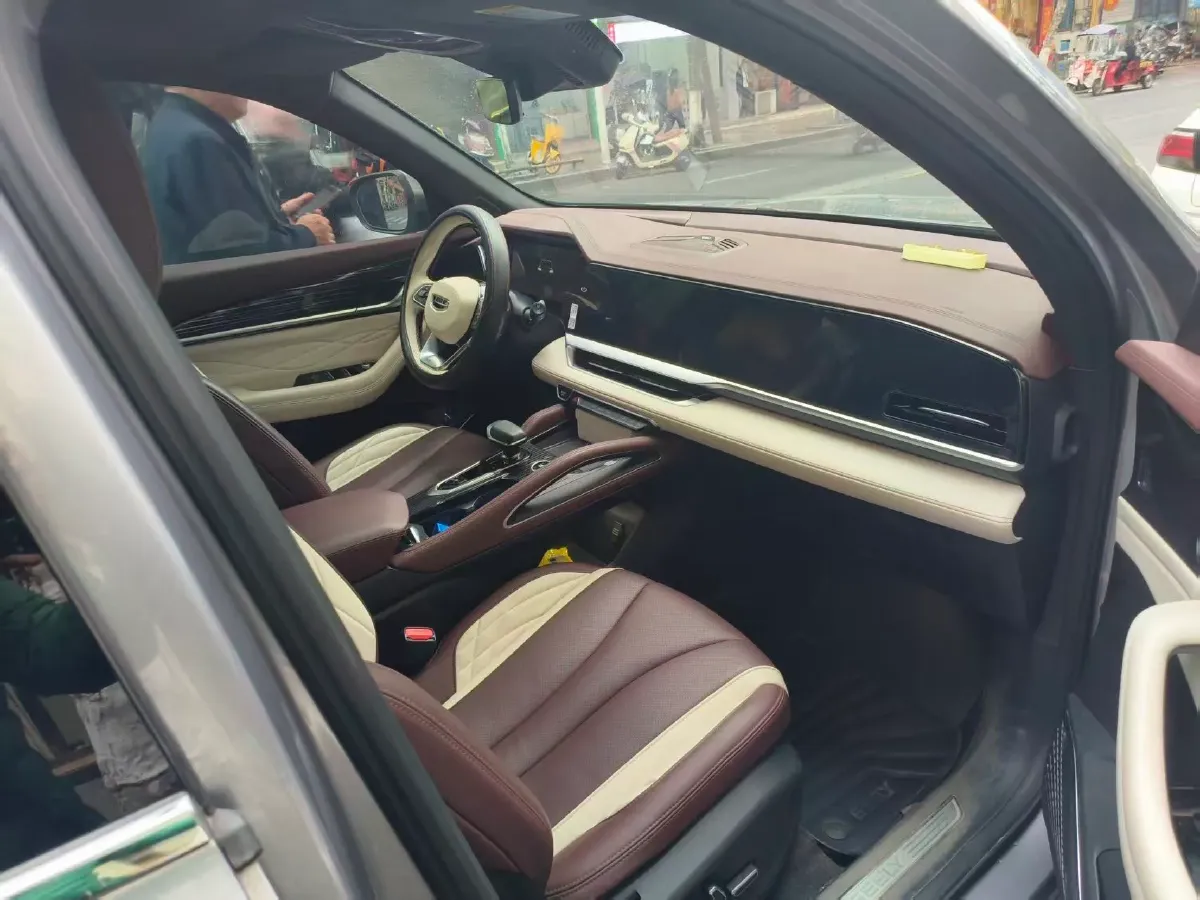 2021 Geely Monjaro 2.0T 218HP L4 7DCT,autocango,china used car exporter,china ev exporter,chinese used car exporter,chinese used ev exporter