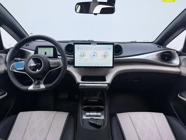 2025 BYD Dolphin BEV 44.928KWH,autocango,china used car exporter,china ev exporter,chinese used car exporter,chinese used ev exporter