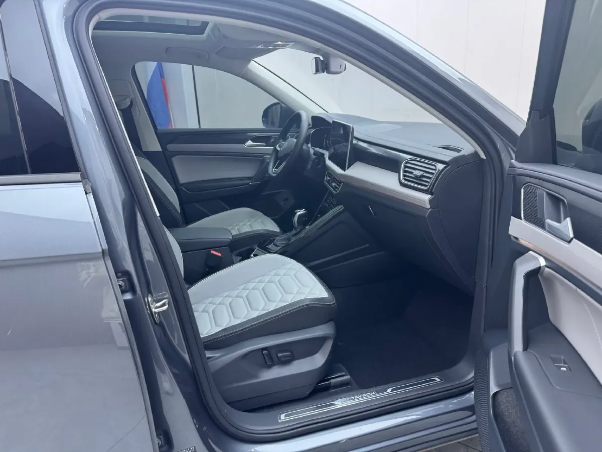 2023 Volkswagen Tayron 1.4T 150HP L4 7DCT,autocango,china used car exporter,china ev exporter,chinese used car exporter,chinese used ev exporter