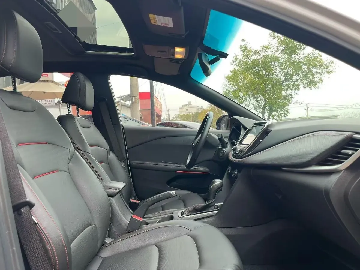 2019 Chevrolet Monza 1.3T 163HP L3 6AT,autocango,china used car exporter,china ev exporter,chinese used car exporter,chinese used ev exporter