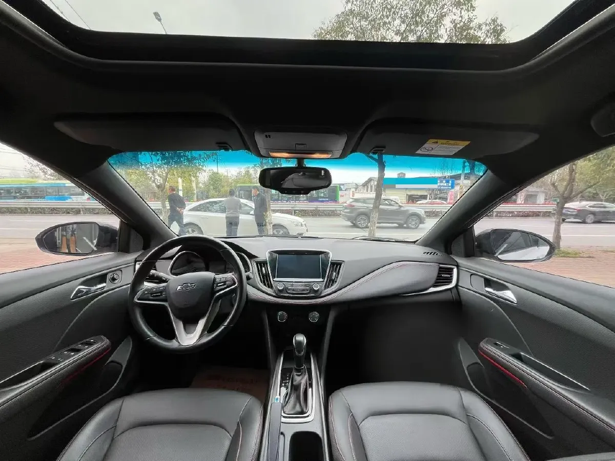 2019 Chevrolet Monza 1.3T 163HP L3 6AT,autocango,china used car exporter,china ev exporter,chinese used car exporter,chinese used ev exporter