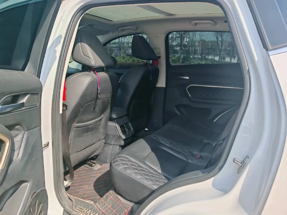 2021 Haval H6 1.5T 150HP L4 7DCT,autocango,china used car exporter,china ev exporter,chinese used car exporter,chinese used ev exporter