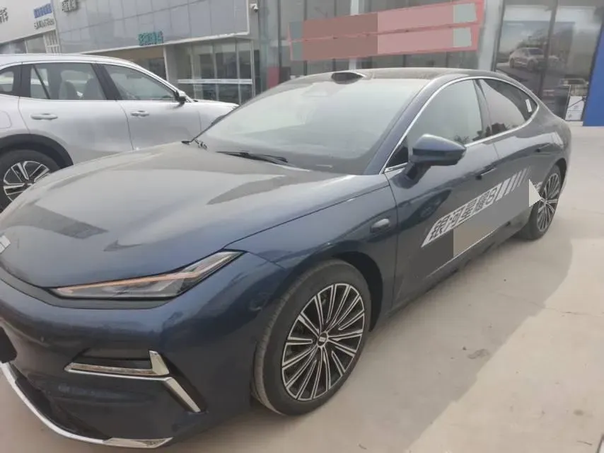 2025 Geely Galaxy Starshine 8 1.5T 163HP L4 3DHT PHEV 27.69KWH,autocango,china used car exporter,china ev exporter,chinese used car exporter,chinese used ev exporter