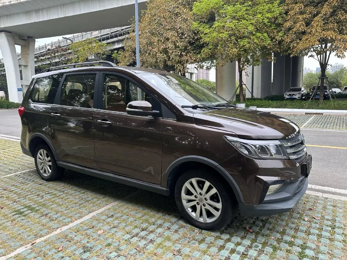 2017 BAIC ChangHe M70 1.5L 113HP L4 5MT,autocango,china used car exporter,china ev exporter,chinese used car exporter,chinese used ev exporter
