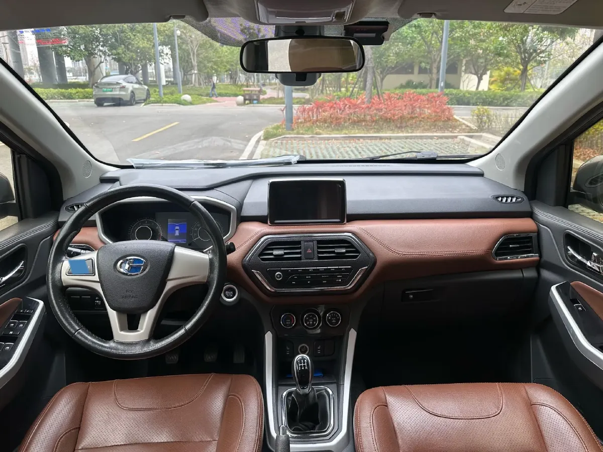 2017 BAIC ChangHe M70 1.5L 113HP L4 5MT,autocango,china used car exporter,china ev exporter,chinese used car exporter,chinese used ev exporter