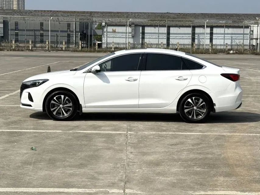 2020 ChangAn Eado 1.4T 158HP L4 7DCT,autocango,china used car exporter,china ev exporter,chinese used car exporter,chinese used ev exporter