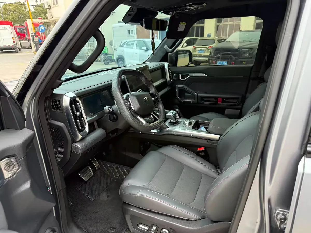 2023 Jetour Traveller 2.0T 254HP L4 8AT,autocango,china used car exporter,china ev exporter,chinese used car exporter,chinese used ev exporter