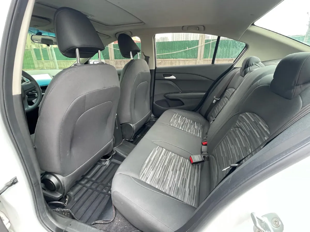 2019 Chevrolet Cavalier 1.5L 113HP L4 6AT,autocango,china used car exporter,china ev exporter,chinese used car exporter,chinese used ev exporter