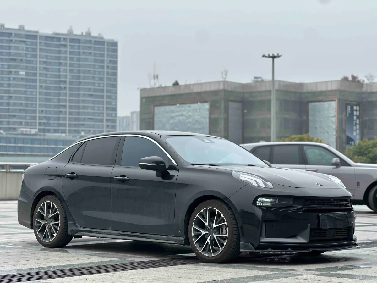 2022 LYNK&CO 03 2.0T 190HP L4 7DCT,autocango,china used car exporter,china ev exporter,chinese used car exporter,chinese used ev exporter