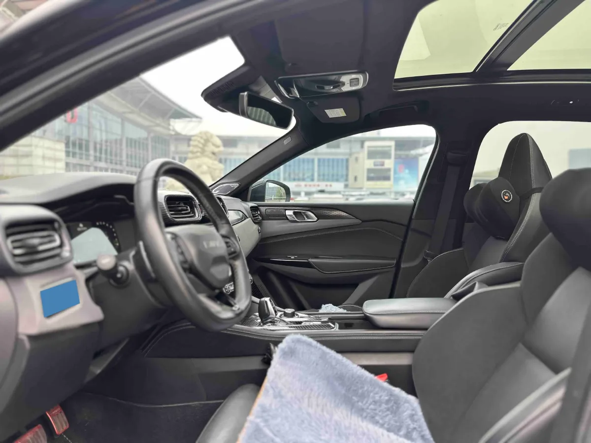 2022 LYNK&CO 03 2.0T 190HP L4 7DCT,autocango,china used car exporter,china ev exporter,chinese used car exporter,chinese used ev exporter