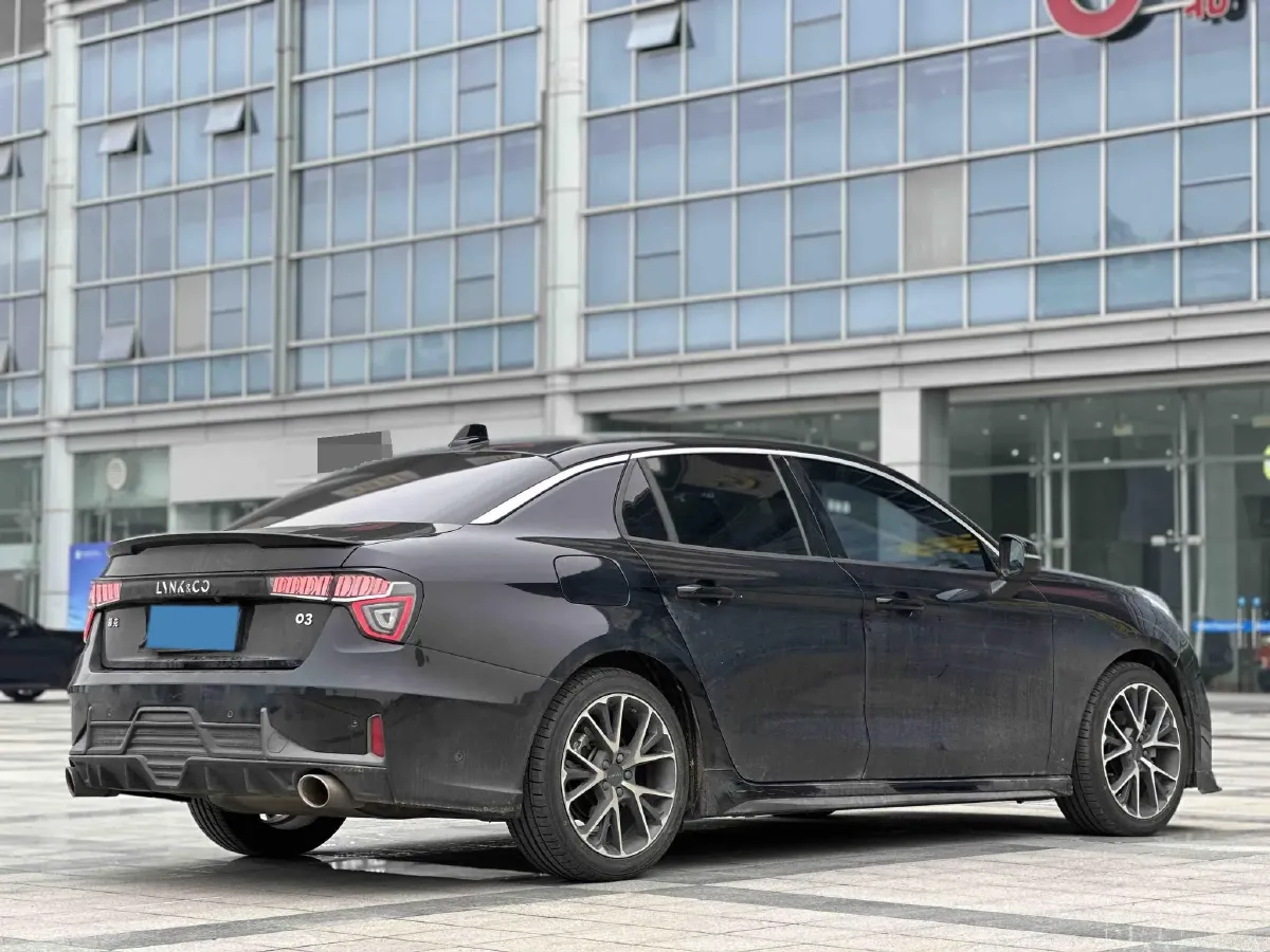 2022 LYNK&CO 03 2.0T 190HP L4 7DCT,autocango,china used car exporter,china ev exporter,chinese used car exporter,chinese used ev exporter