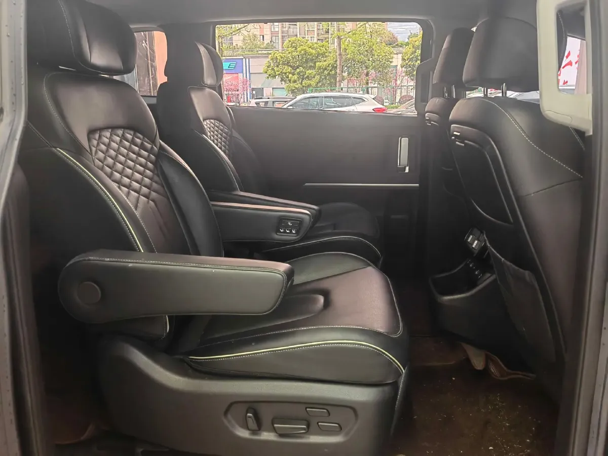 2021 Hyundai Custo 2.0T 236HP L4 8AT,autocango,china used car exporter,china ev exporter,chinese used car exporter,chinese used ev exporter