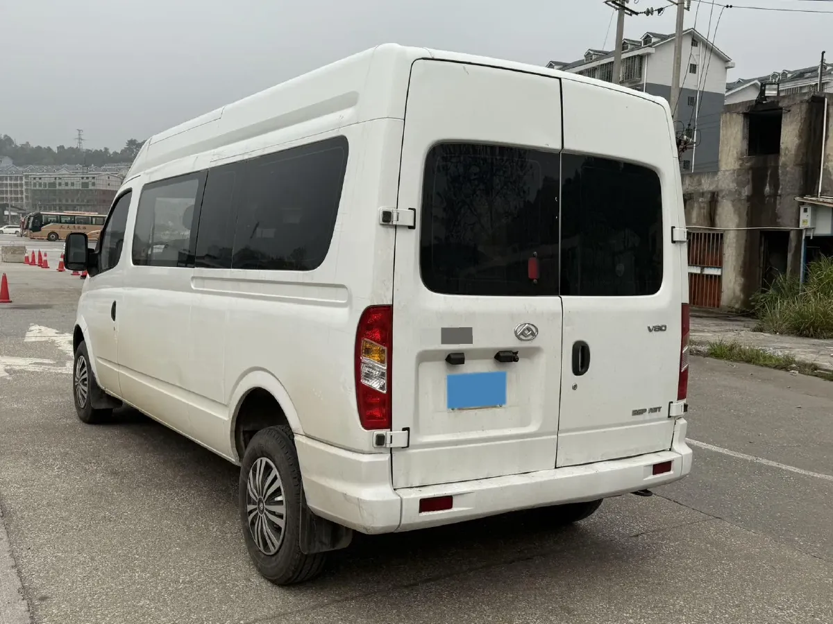 2020 MAXUS XinTu V80 2.5T 136HP L4 6MT,autocango,china used car exporter,china ev exporter,chinese used car exporter,chinese used ev exporter