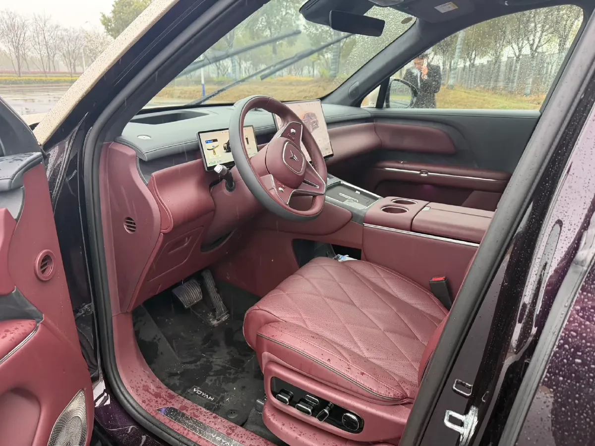 2026 Voyah 9L 1.5T 150HP L4 PHEV,autocango,china used car exporter,china ev exporter,chinese used car exporter,chinese used ev exporter