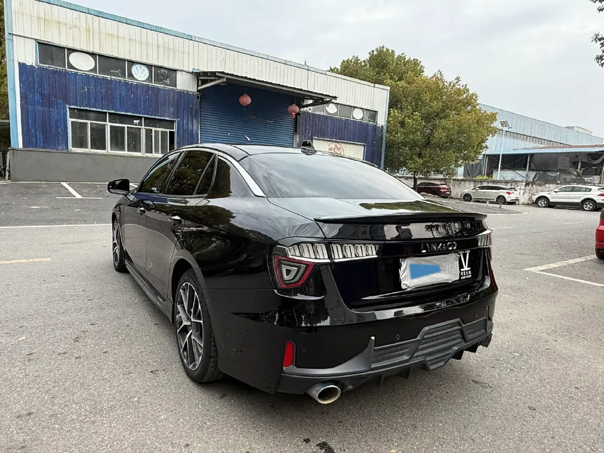 2019 LYNK&CO 01 2.0T 190HP L4 6AT,autocango,china used car exporter,china ev exporter,chinese used car exporter,chinese used ev exporter