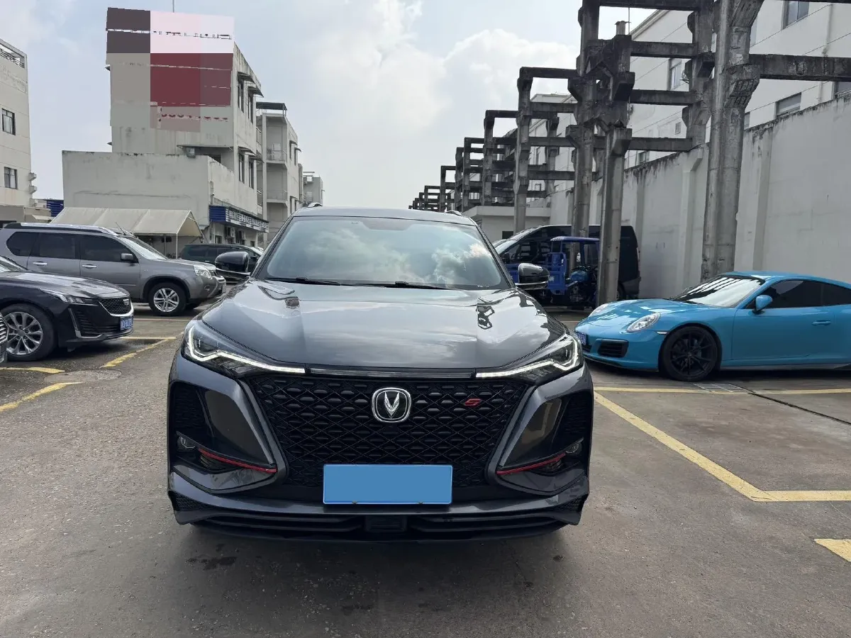 2021 ChangAn CS75 Plus 1.5T 178HP L4 6AT,autocango,china used car exporter,china ev exporter,chinese used car exporter,chinese used ev exporter