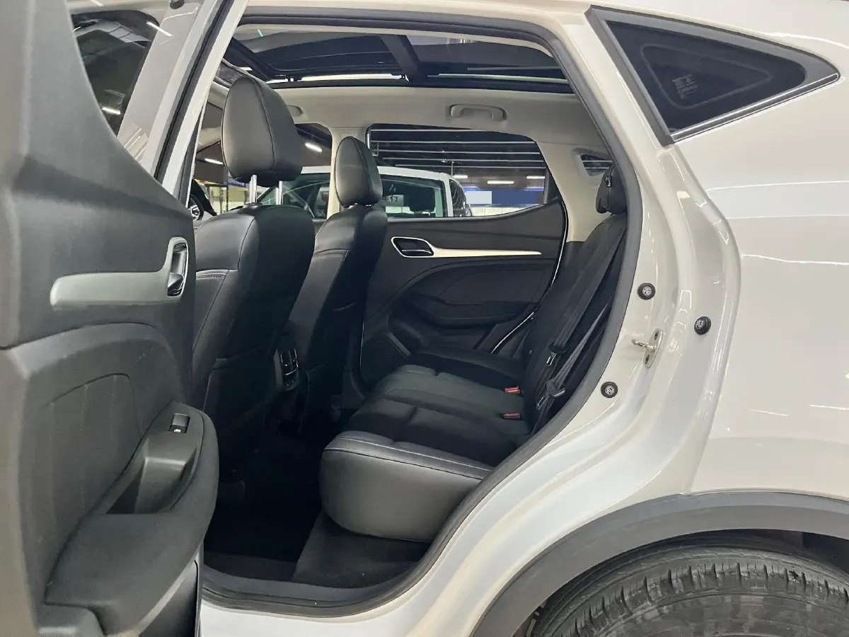 2020 MG ZS 1.5L 120HP L4 CVT,autocango,china used car exporter,china ev exporter,chinese used car exporter,chinese used ev exporter