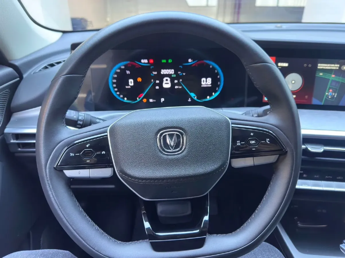 2023 ChangAn CS35 Plus 1.4T 160HP L4 7DCT,autocango,china used car exporter,china ev exporter,chinese used car exporter,chinese used ev exporter