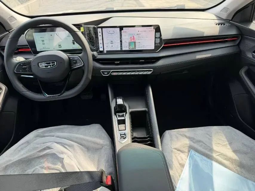 2024 Geely Binray 1.5T 181HP L4 7DCT,autocango,china used car exporter,china ev exporter,chinese used car exporter,chinese used ev exporter