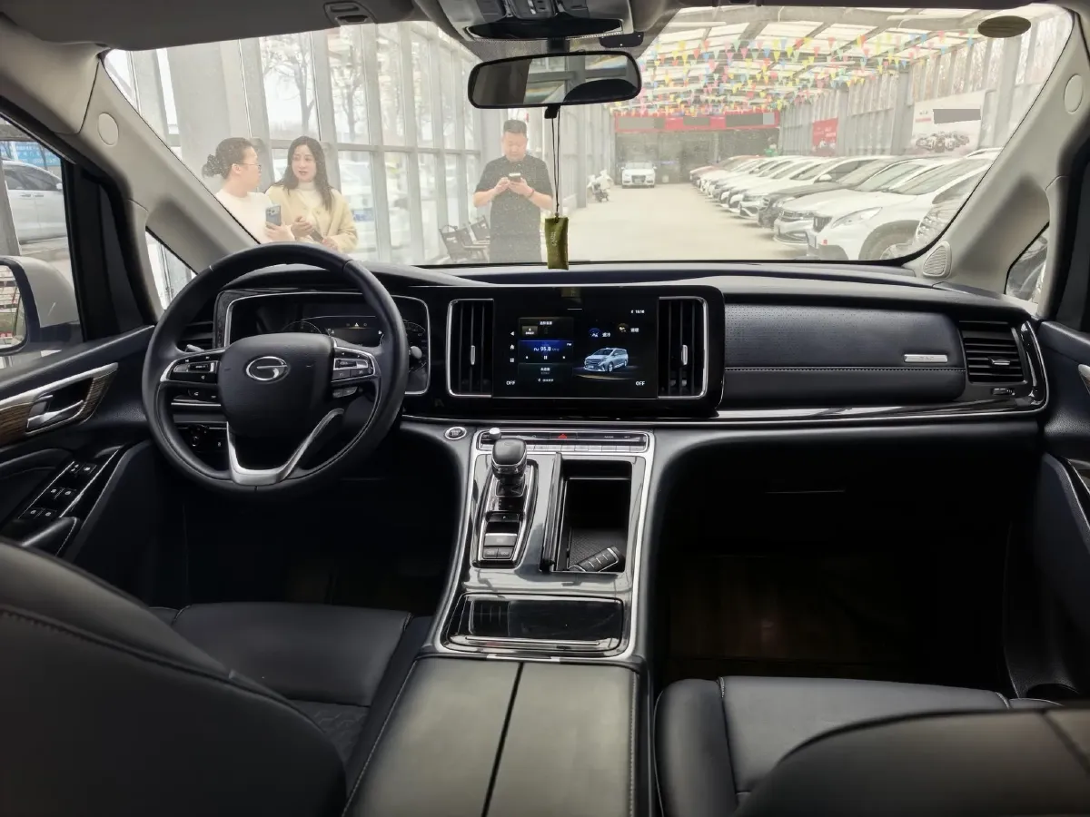 2023 GAC Trumpchi M8 2.0T 252HP L4 8AT,autocango,china used car exporter,china ev exporter,chinese used car exporter,chinese used ev exporter