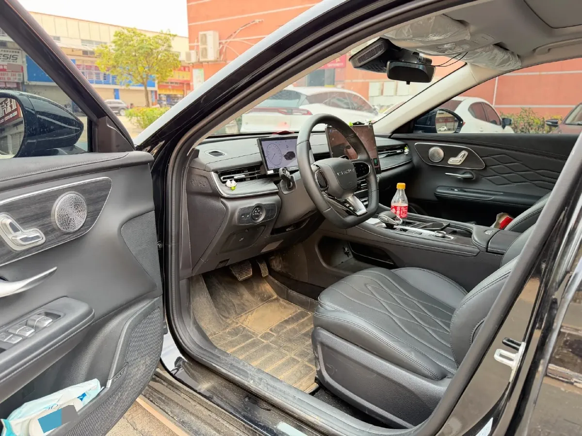 2025 Chery Arrizo 8 Pro 1.6T 197HP L4 7DCT,autocango,china used car exporter,china ev exporter,chinese used car exporter,chinese used ev exporter