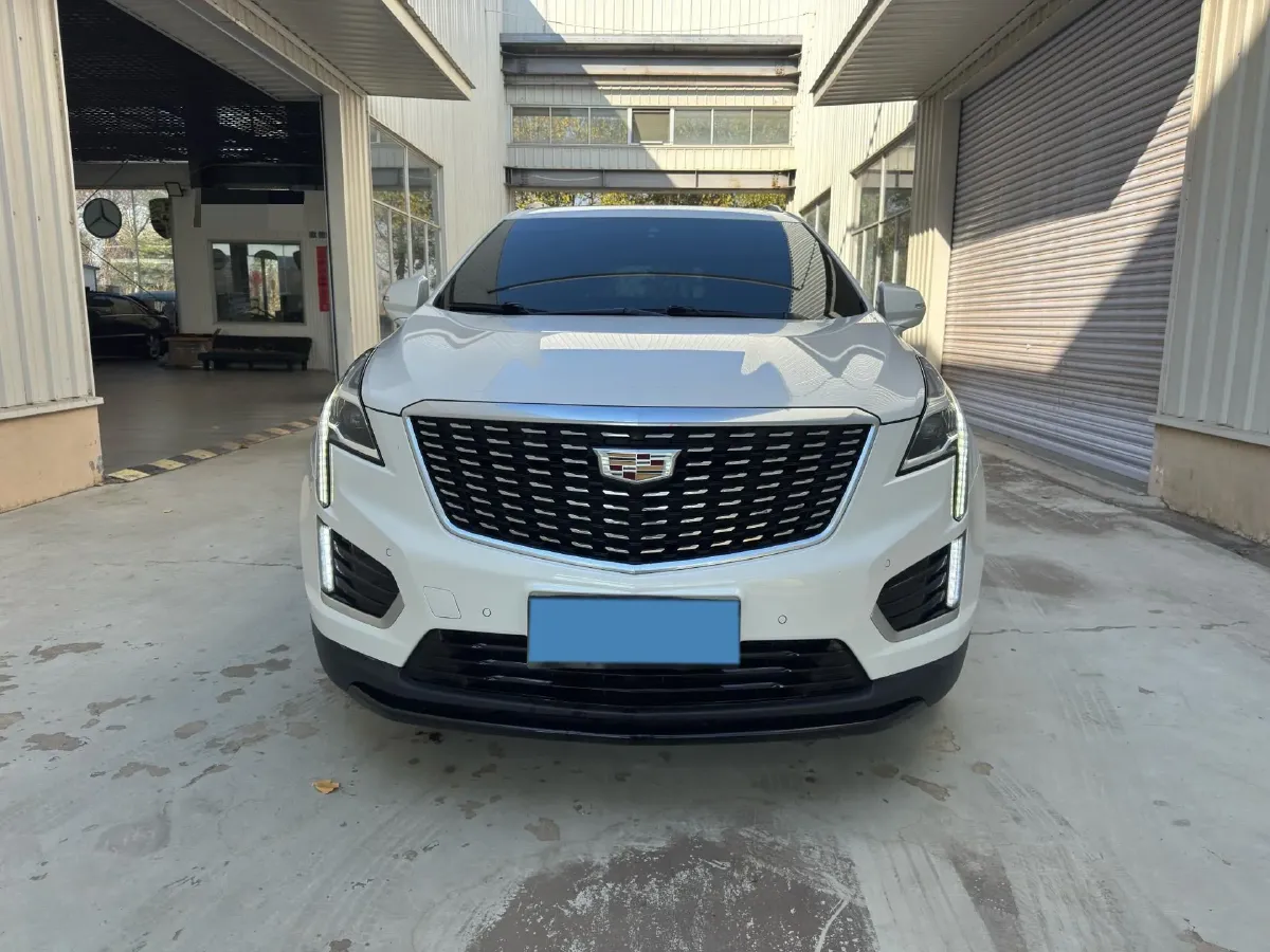 2021 Cadillac XT5 2.0T 237HP L4 9AT,autocango,china used car exporter,china ev exporter,chinese used car exporter,chinese used ev exporter