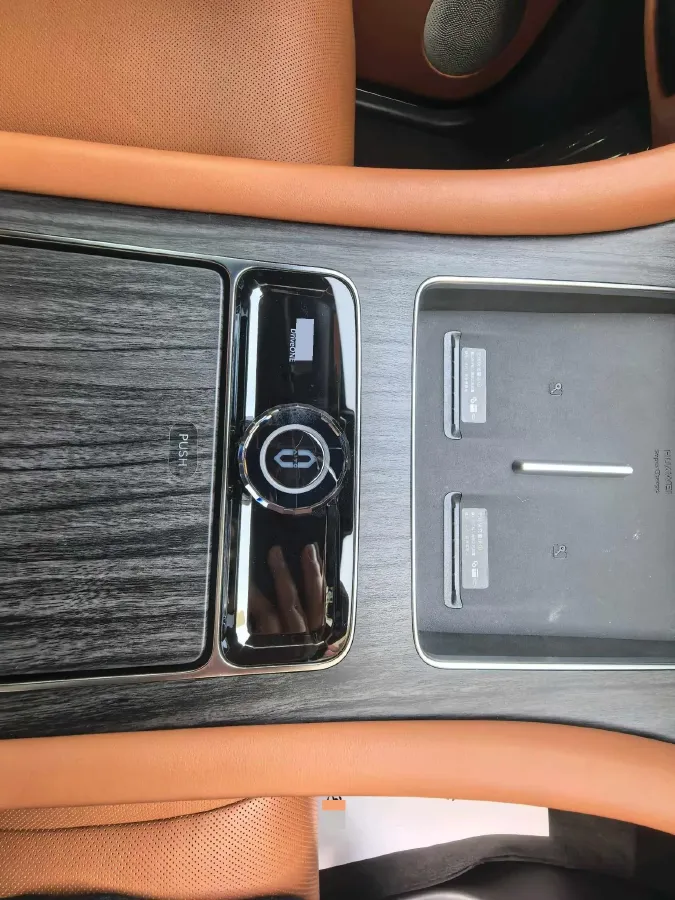 2024 AITO AITO M9 BEV 100KWH,autocango,china used car exporter,china ev exporter,chinese used car exporter,chinese used ev exporter