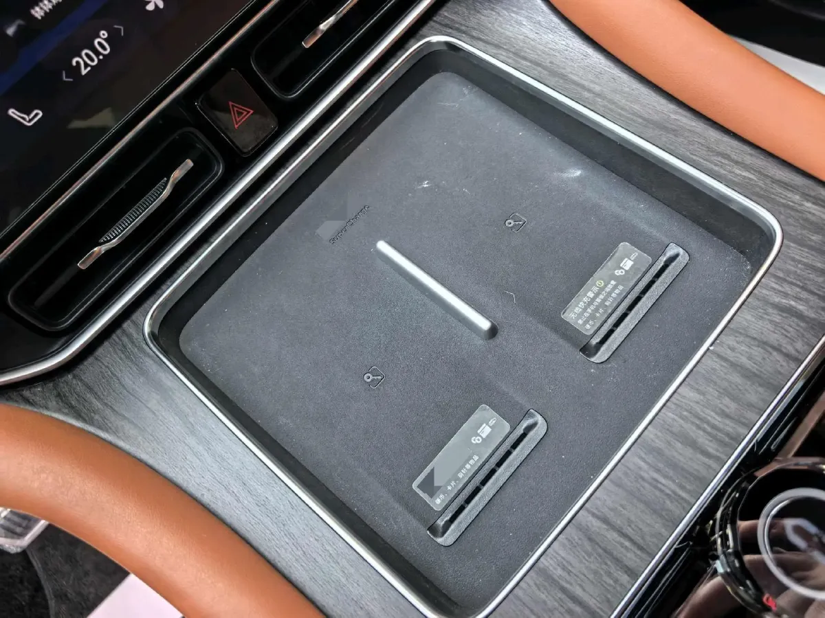 2024 AITO AITO M9 BEV 100KWH,autocango,china used car exporter,china ev exporter,chinese used car exporter,chinese used ev exporter