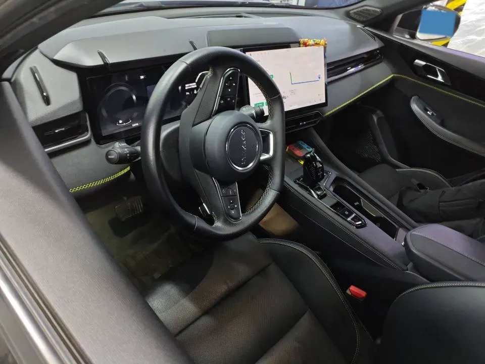 2023 MAXUS G50 1.5T 181HP L4 7DCT,autocango,china used car exporter,china ev exporter,chinese used car exporter,chinese used ev exporter