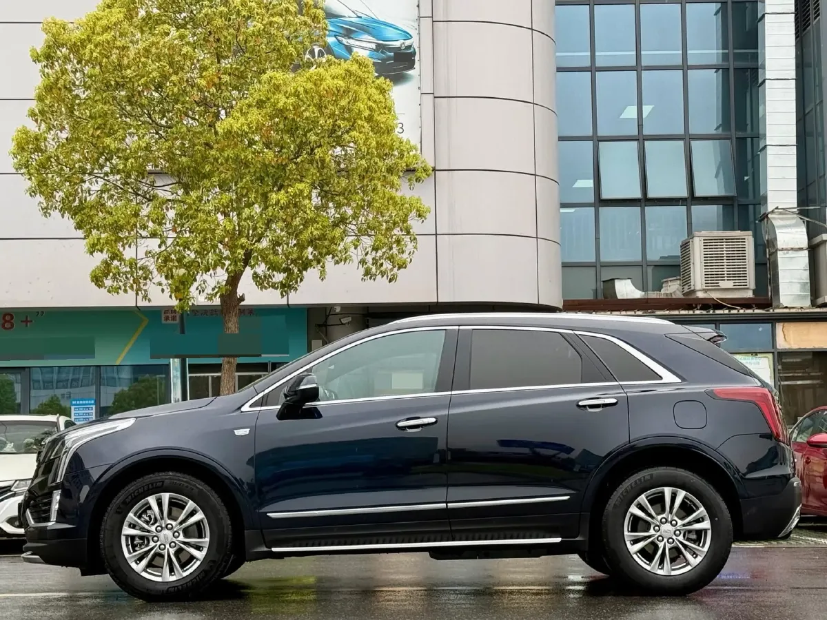 2021 Cadillac XT5 2.0T 237HP L4 9AT,autocango,china used car exporter,china ev exporter,chinese used car exporter,chinese used ev exporter