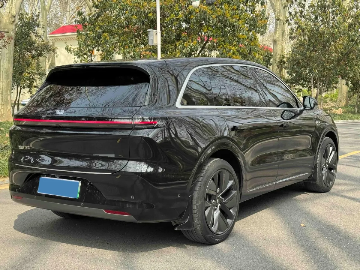 2024 Li L6 Range Extended 154HP L4 REEV 36.8KWH,autocango,china used car exporter,china ev exporter,chinese used car exporter,chinese used ev exporter