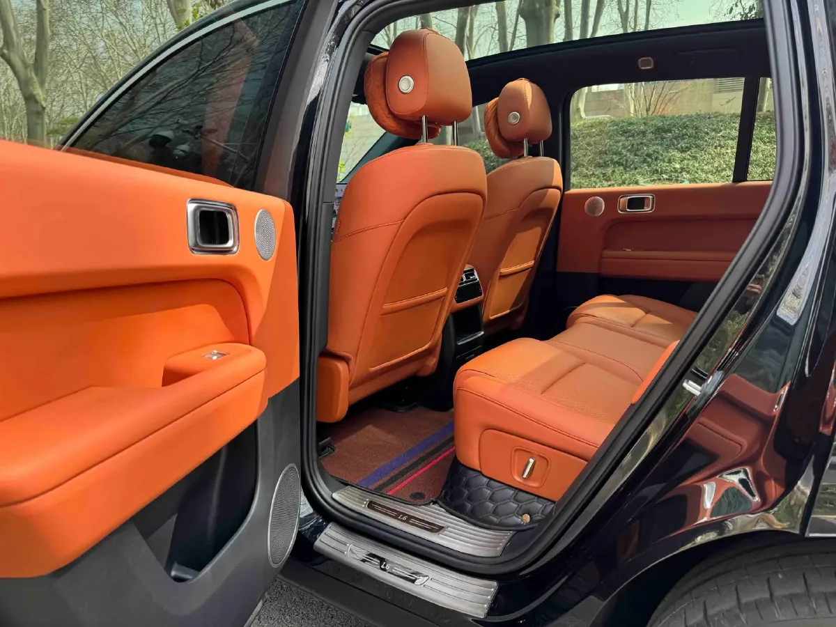 2024 Li L6 Range Extended 154HP L4 REEV 36.8KWH,autocango,china used car exporter,china ev exporter,chinese used car exporter,chinese used ev exporter