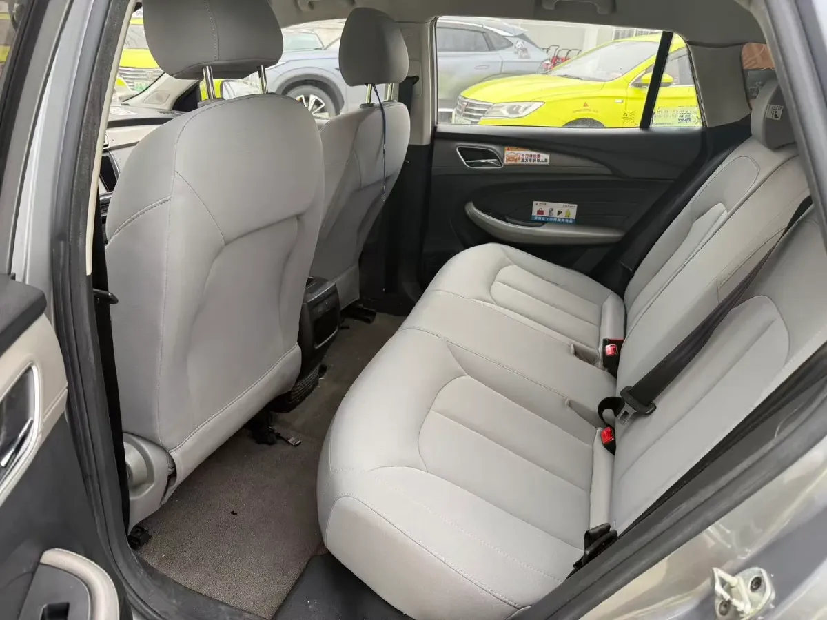 2019 Roewe Ei5 BEV 52.5KWH,autocango,china used car exporter,china ev exporter,chinese used car exporter,chinese used ev exporter