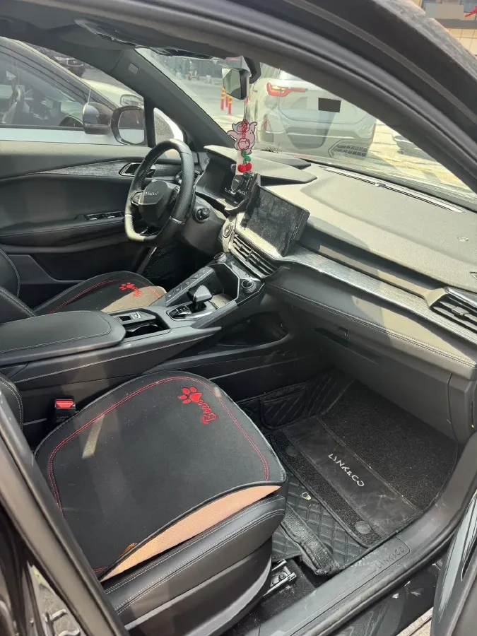 2023 LYNK&CO 06 1.5T 181HP L4 7DCT,autocango,china used car exporter,china ev exporter,chinese used car exporter,chinese used ev exporter