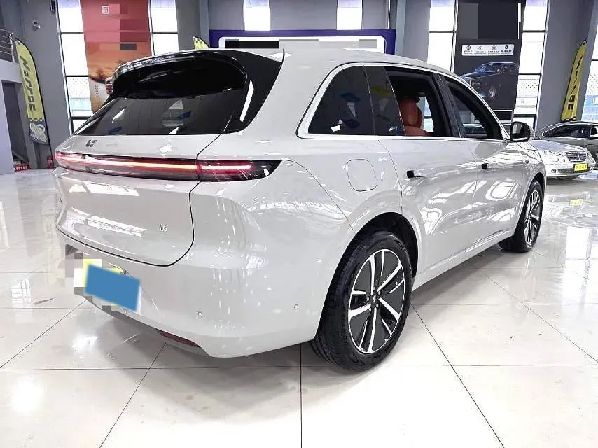 2024 Li L6 Range Extended 154HP L4 REEV 36.8KWH,autocango,china used car exporter,china ev exporter,chinese used car exporter,chinese used ev exporter