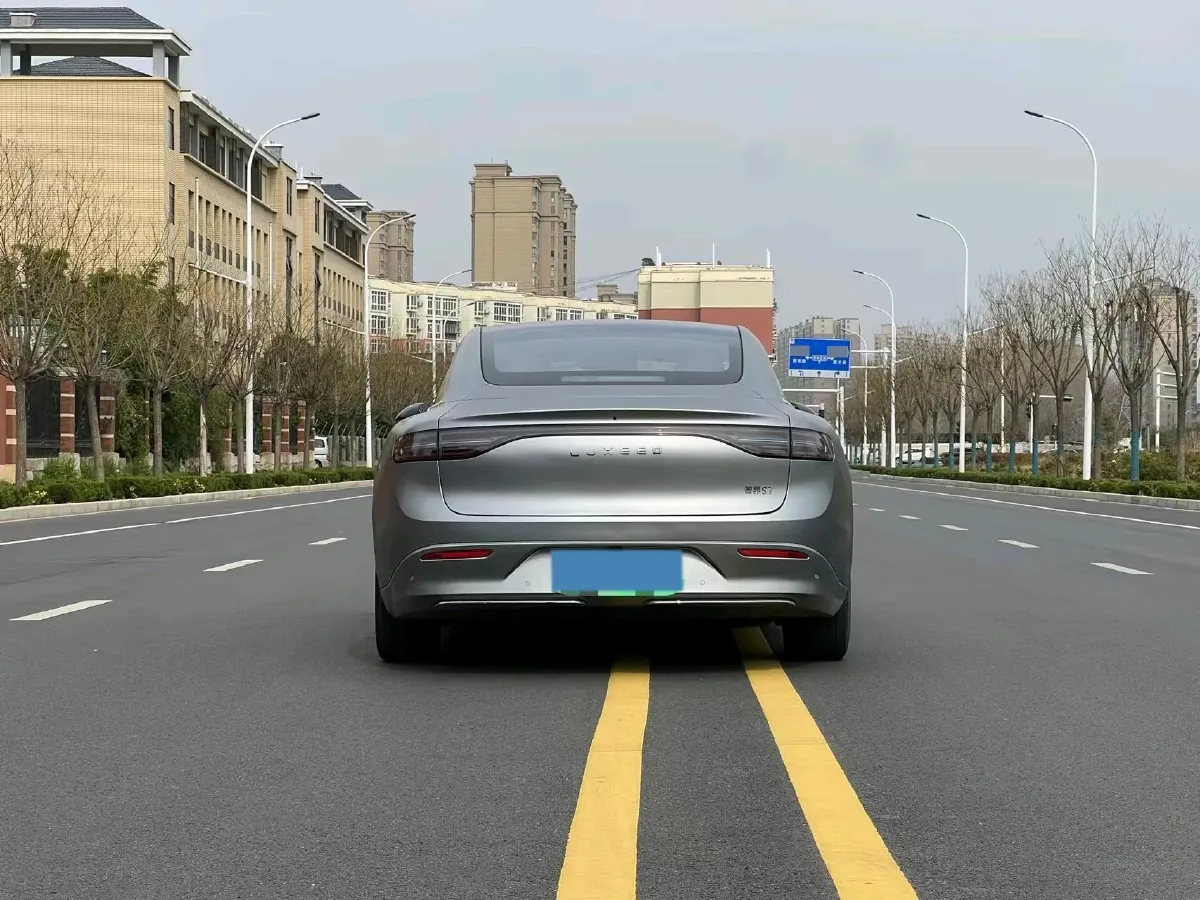 2024 Luxeed S7 BEV 82KWH,autocango,china used car exporter,china ev exporter,chinese used car exporter,chinese used ev exporter