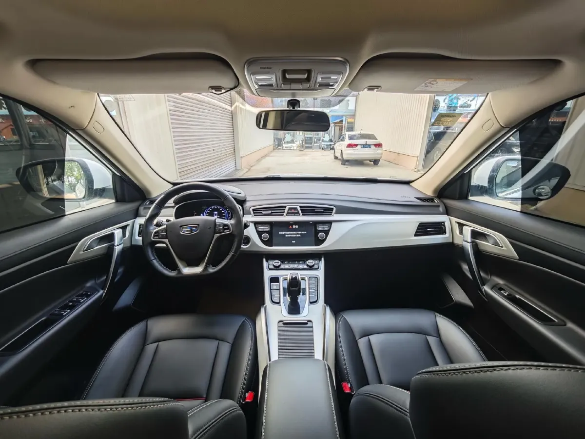 2020 Roewe i6 1.5T 169HP L4 7DCT,autocango,china used car exporter,china ev exporter,chinese used car exporter,chinese used ev exporter