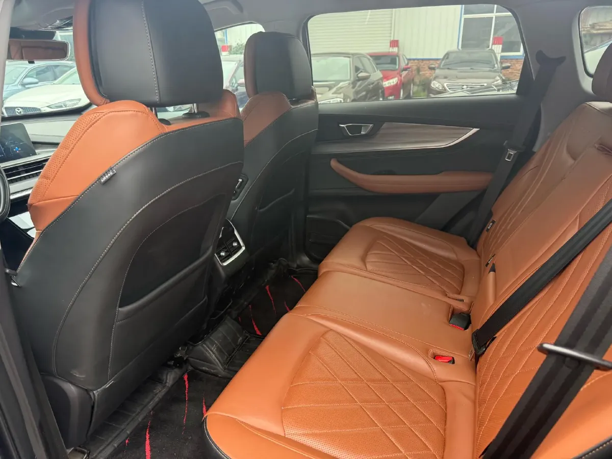 2022 Chery Tiggo 7 1.5T 156HP L4 CVT,autocango,china used car exporter,china ev exporter,chinese used car exporter,chinese used ev exporter