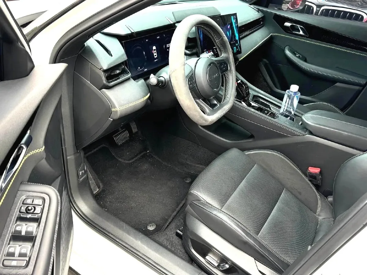 2023 MAXUS G50 1.5T 181HP L4 7DCT,autocango,china used car exporter,china ev exporter,chinese used car exporter,chinese used ev exporter