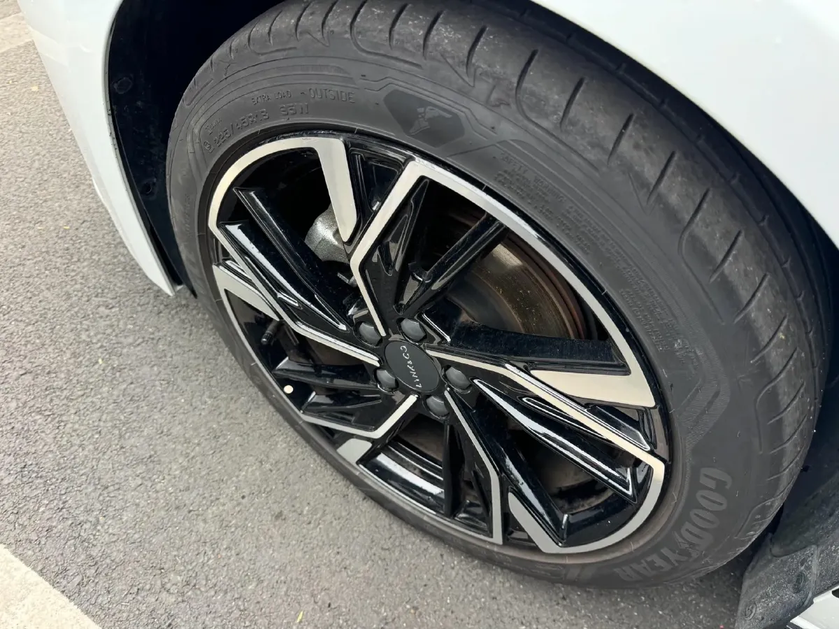 2023 MAXUS G50 1.5T 181HP L4 7DCT,autocango,china used car exporter,china ev exporter,chinese used car exporter,chinese used ev exporter