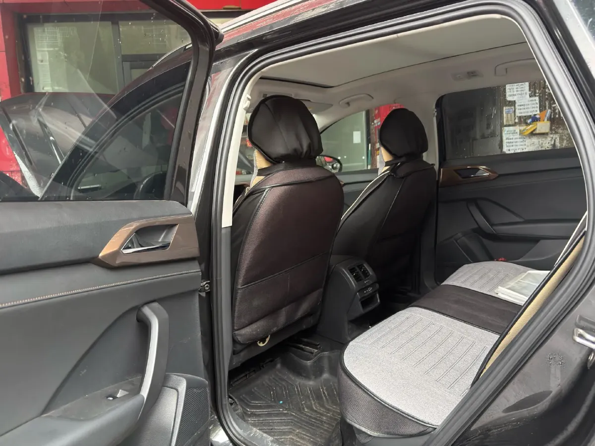 2022 Ford Transit 2.0T 202HP L4 6AT,autocango,china used car exporter,china ev exporter,chinese used car exporter,chinese used ev exporter