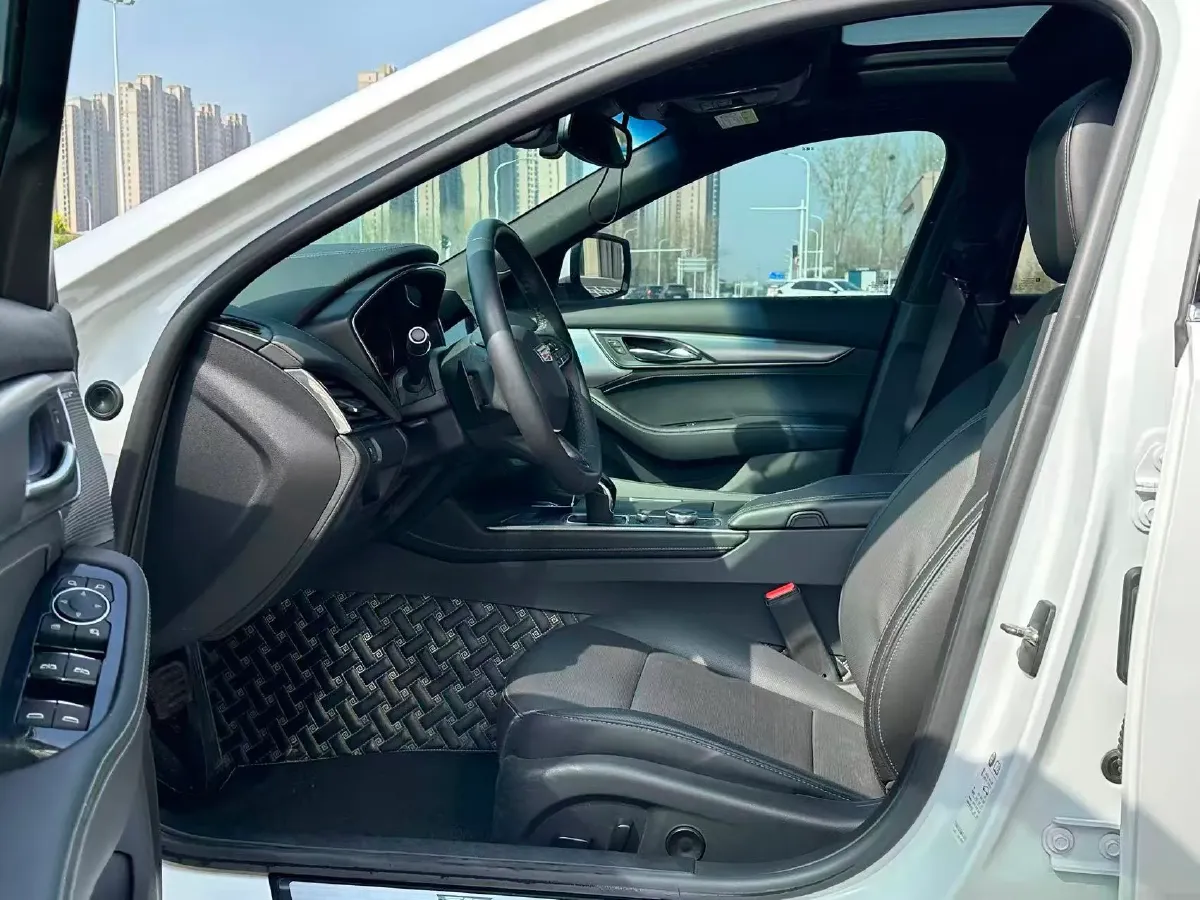 2022 Cadillac CT5 2.0T 237HP L4 10AT,autocango,china used car exporter,china ev exporter,chinese used car exporter,chinese used ev exporter