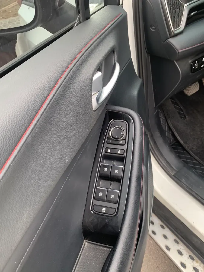 2021 GAC Trumpchi GS4 1.5T 169HP L4 6AT,autocango,china used car exporter,china ev exporter,chinese used car exporter,chinese used ev exporter