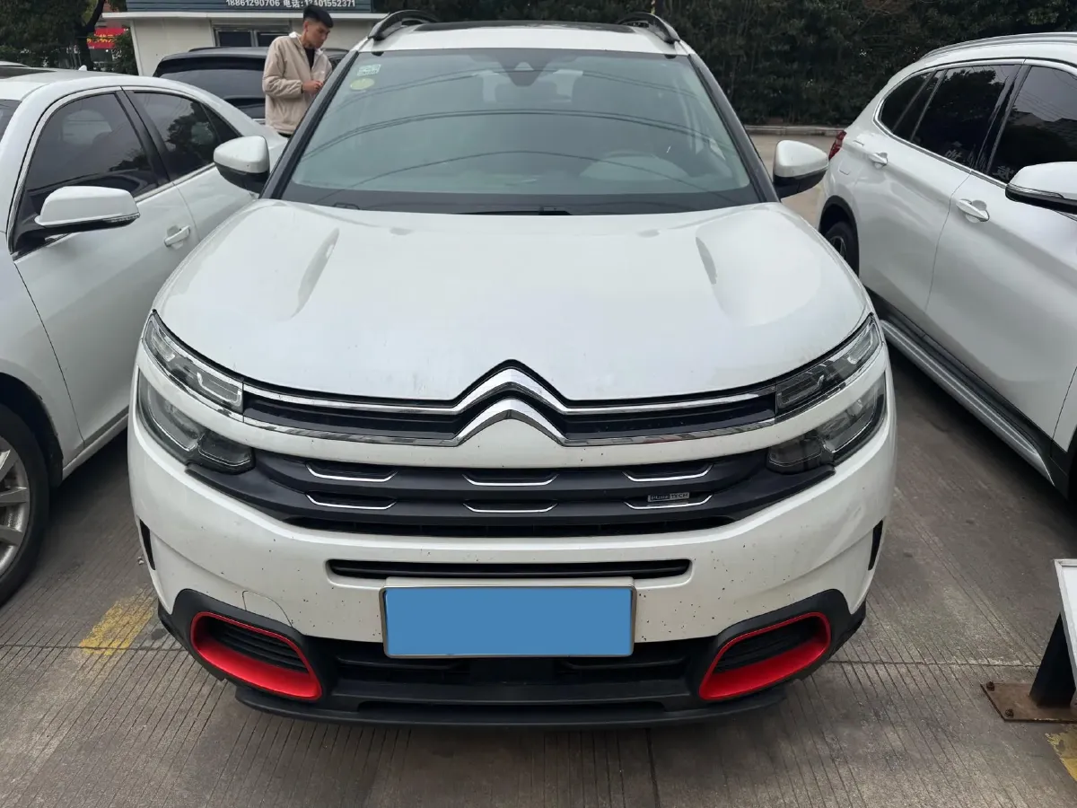 2017 Citroen C5 Aircross 1.6T 167HP L4 6AT,autocango,china used car exporter,china ev exporter,chinese used car exporter,chinese used ev exporter