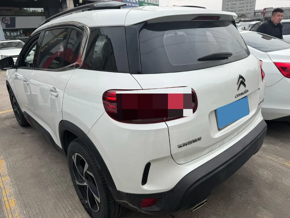 2017 Citroen C5 Aircross 1.6T 167HP L4 6AT,autocango,china used car exporter,china ev exporter,chinese used car exporter,chinese used ev exporter