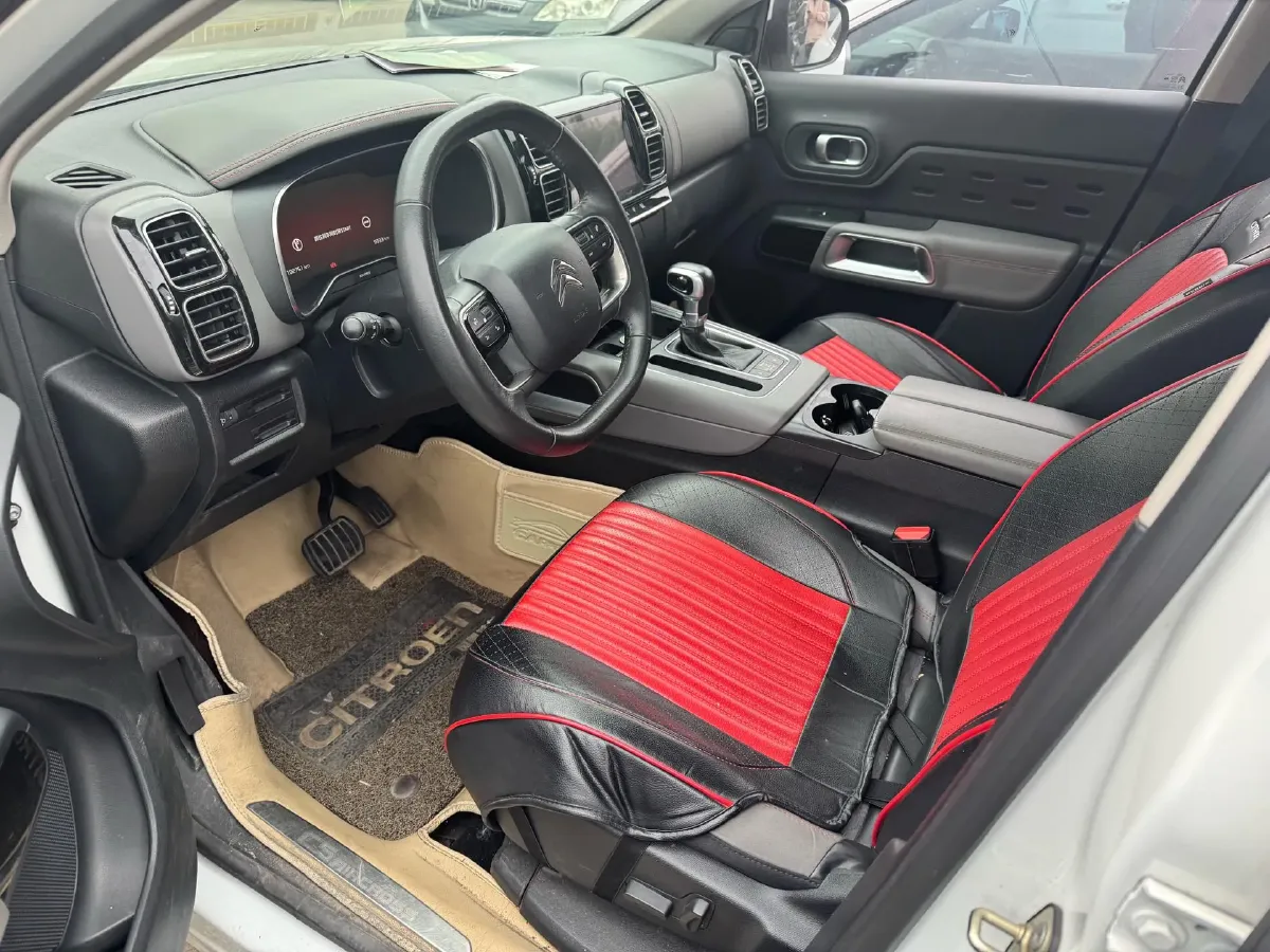 2017 Citroen C5 Aircross 1.6T 167HP L4 6AT,autocango,china used car exporter,china ev exporter,chinese used car exporter,chinese used ev exporter