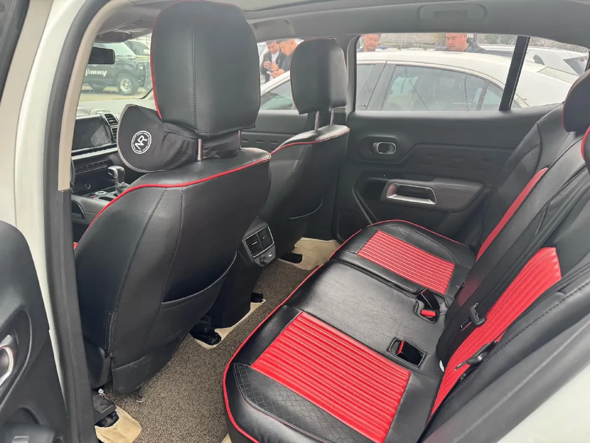 2017 Citroen C5 Aircross 1.6T 167HP L4 6AT,autocango,china used car exporter,china ev exporter,chinese used car exporter,chinese used ev exporter