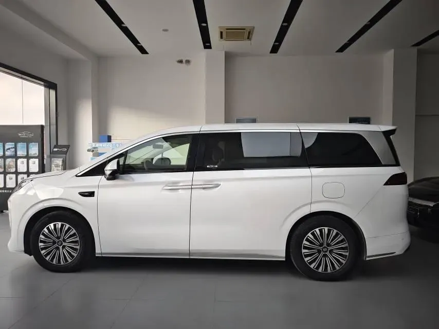 2025 BYD Xia 1.5T 156HP L4 E-CVT PHEV 36.6KWH,autocango,china used car exporter,china ev exporter,chinese used car exporter,chinese used ev exporter