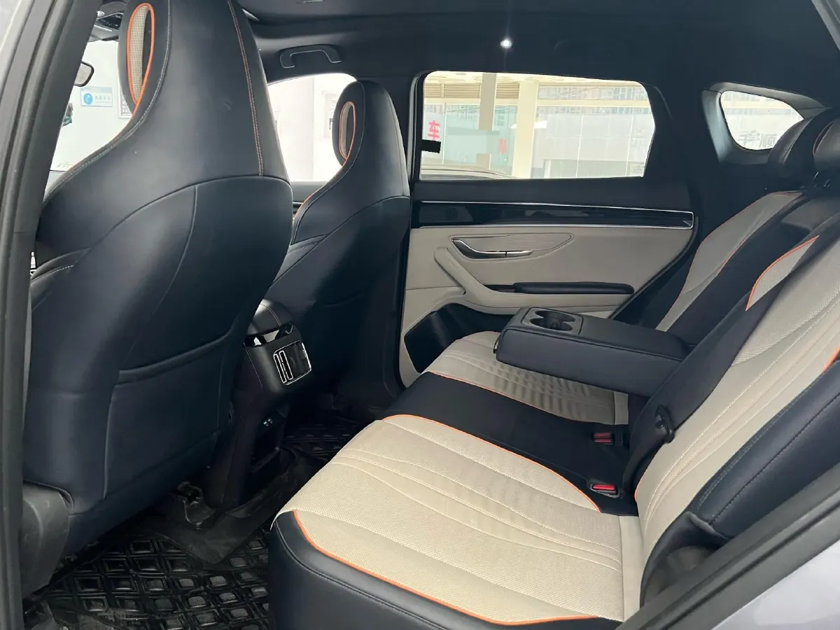 2022 Hyundai Tucson 2.0L 150HP L4 6AT Hybrid,autocango,china used car exporter,china ev exporter,chinese used car exporter,chinese used ev exporter