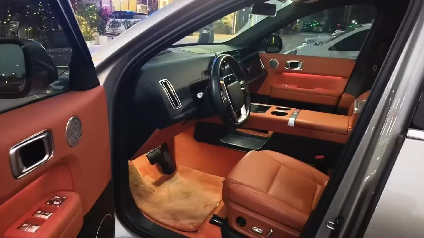 2024 Li L6 Range Extended 154HP L4 REEV 36.8KWH,autocango,china used car exporter,china ev exporter,chinese used car exporter,chinese used ev exporter